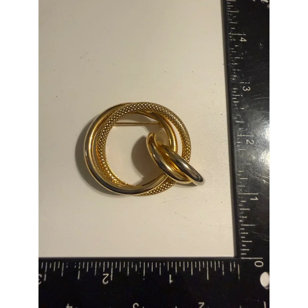 Gold Tone Intertwined Triple Circle Brooch Textured High Polish Dangle Pin